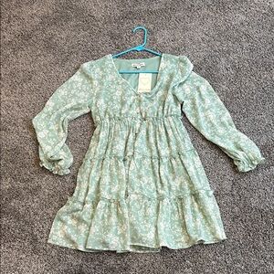 Elegant Floral Green Dress